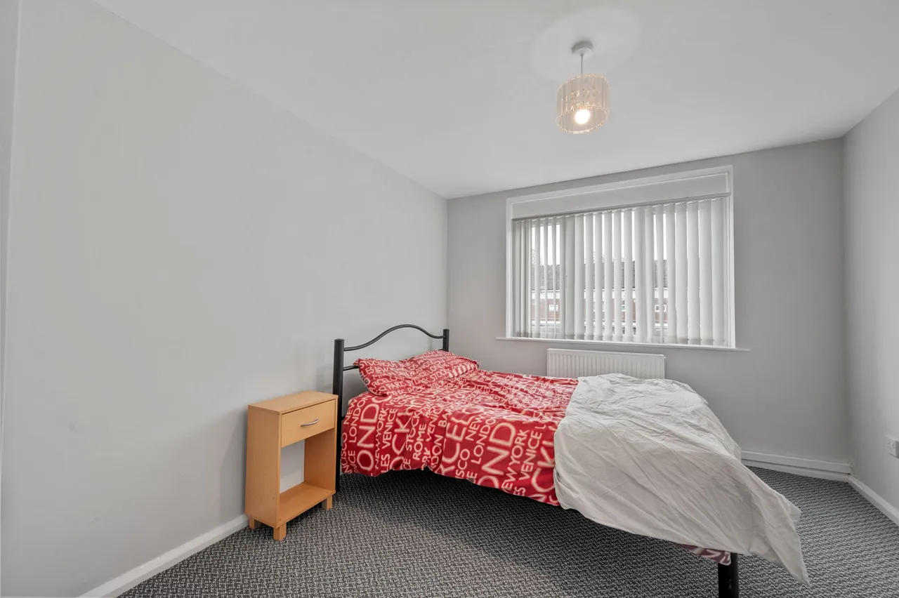 Beaconsfield, Prescot, Prescot, L34 5PF, photo 16
