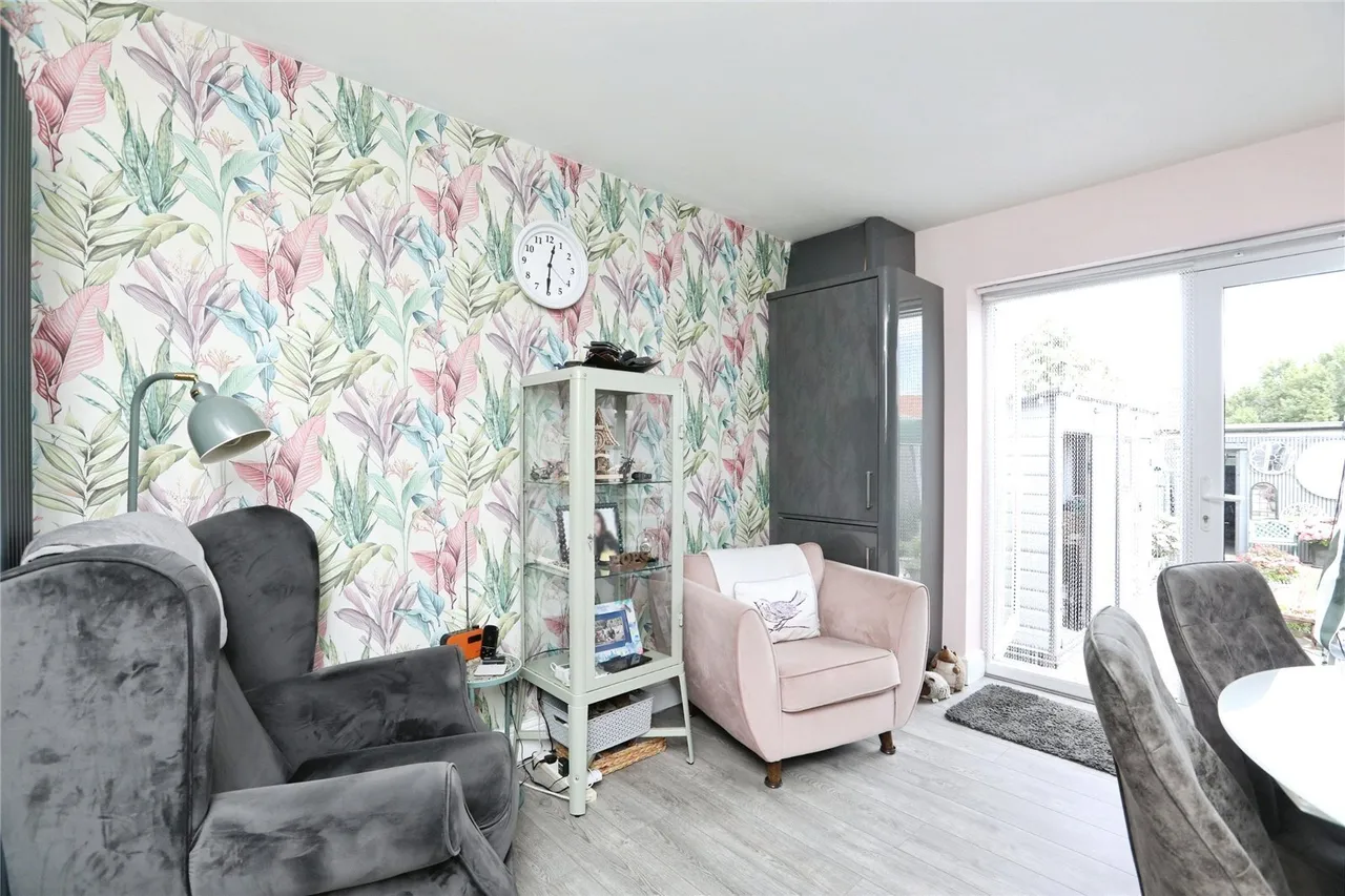 Shoebury Terrace, Minster on Sea, ME12, photo 5