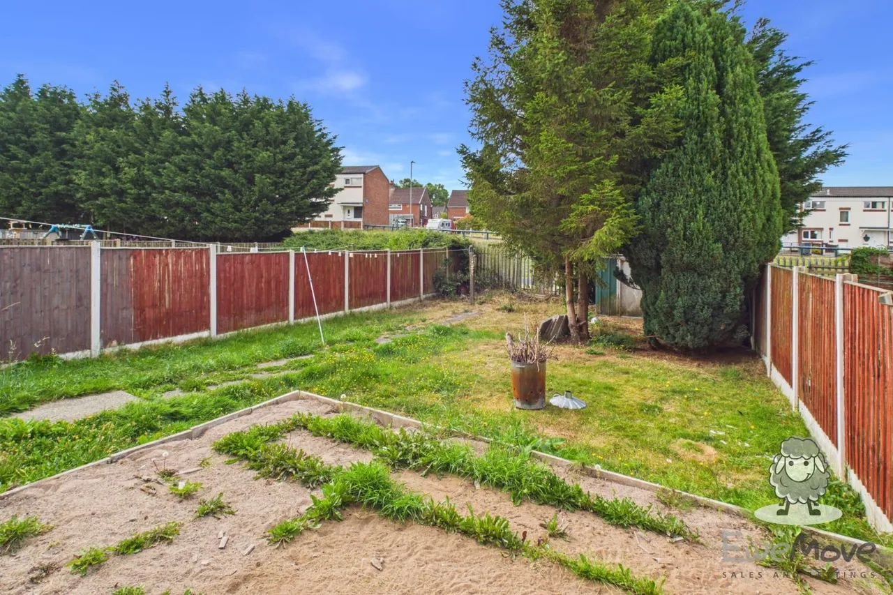 Molyneux Drive, Prescot, L35, photo 13