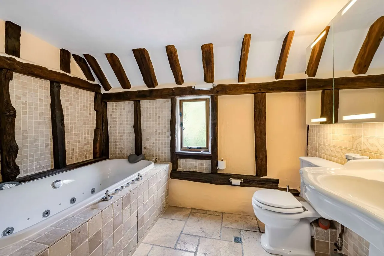 Snatts Road, Uckfield, TN22, photo 17