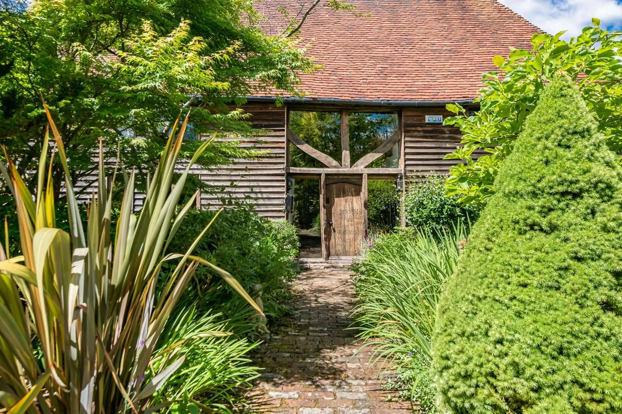 Snatts Road, Uckfield, TN22, photo 31