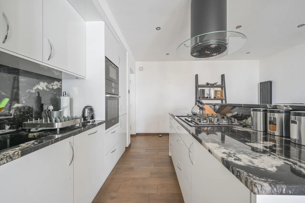 24 Hutchings Wharf, 1 Hutchings Street, London, photo 4