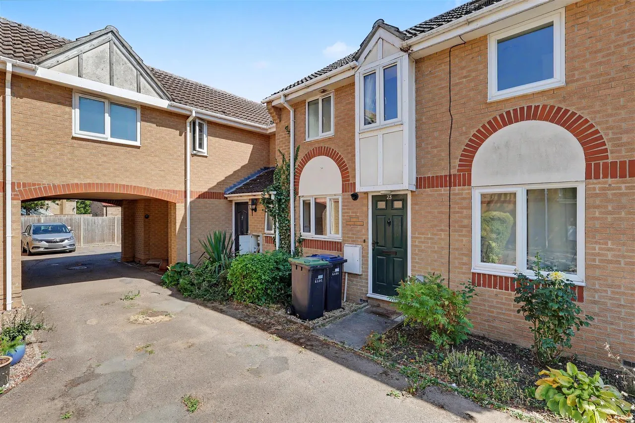 Blackthorn Court, Soham, CB7, photo 15