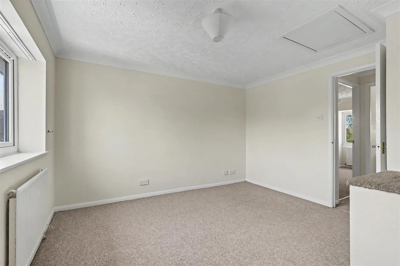 Blackthorn Court, Soham, CB7, photo 11