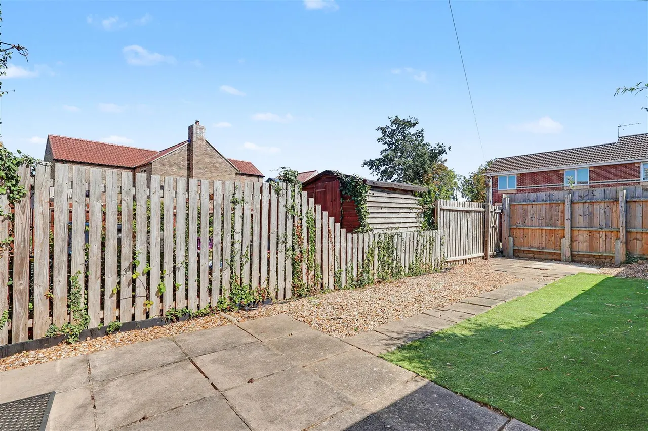 Blackthorn Court, Soham, CB7, photo 12