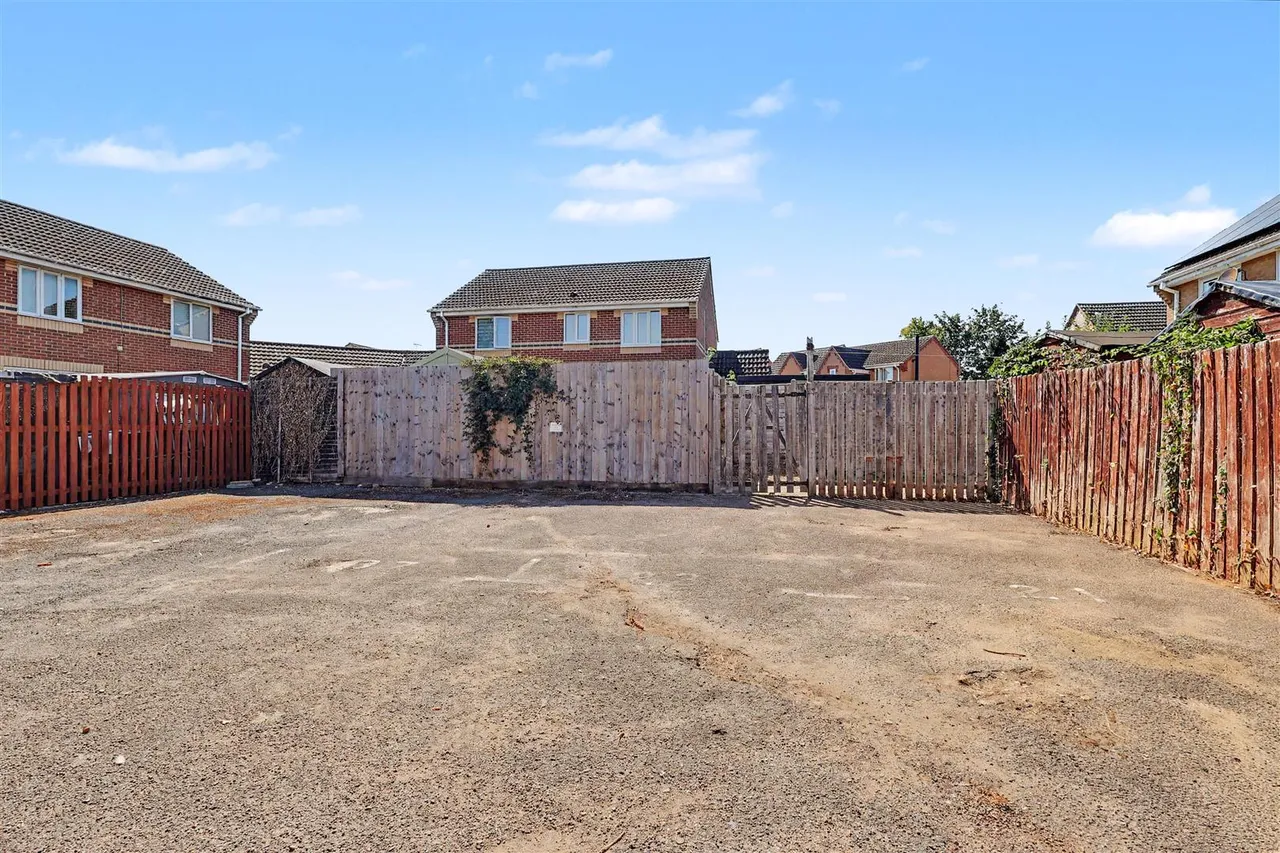 Blackthorn Court, Soham, CB7, photo 14