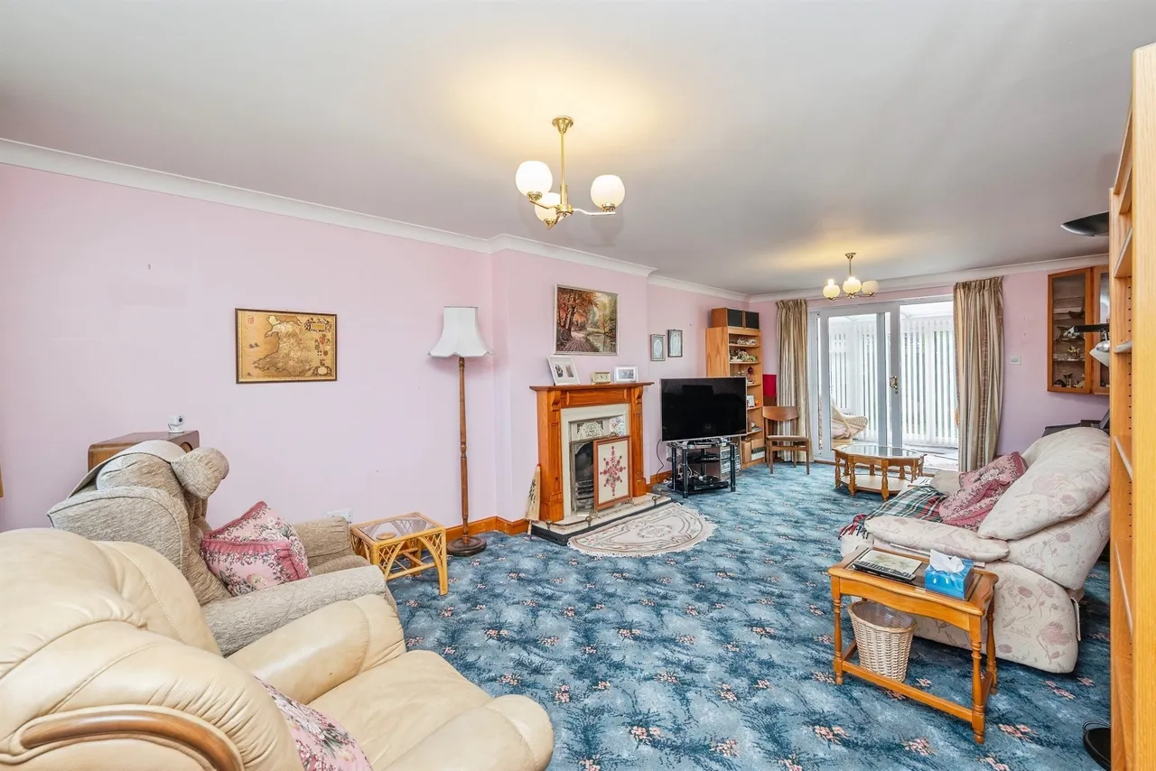 Eagle Close, Erpingham, Norwich, photo 10