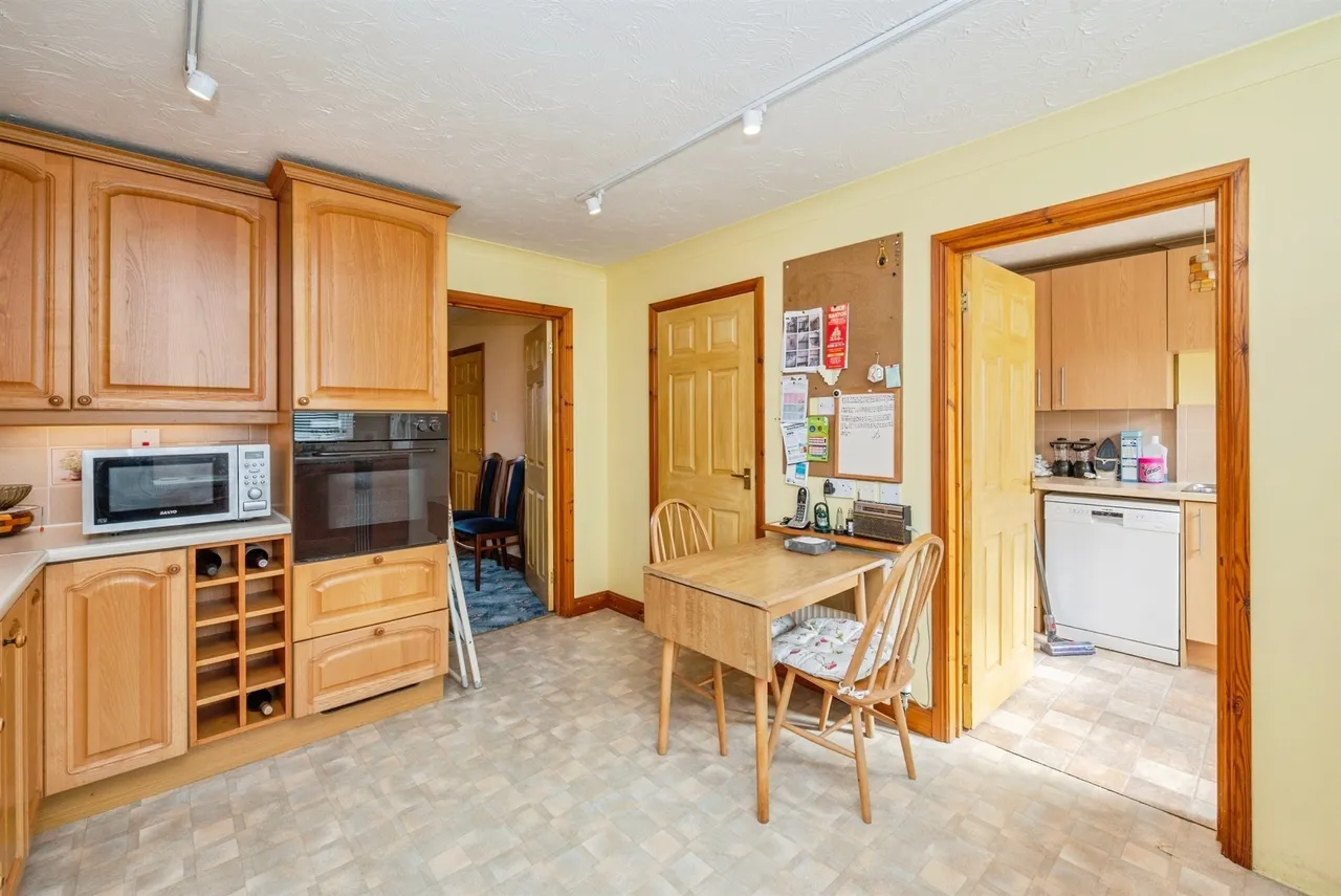 Eagle Close, Erpingham, Norwich, photo 6