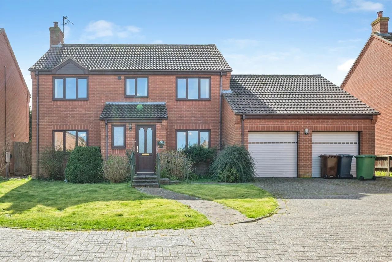 Eagle Close, Erpingham, Norwich, photo 2