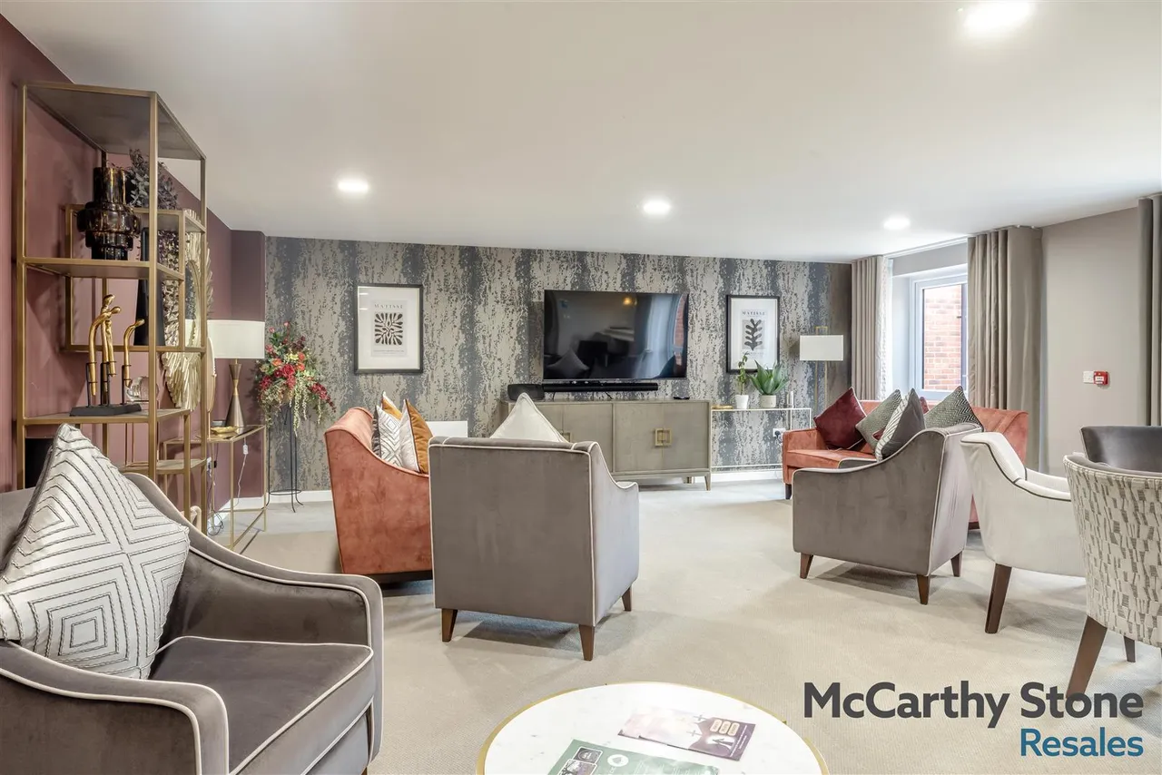 Hooton Road, Willaston, CH64, photo 27