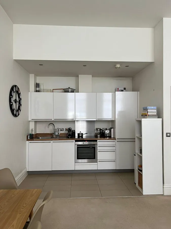 London, SW11, photo 2