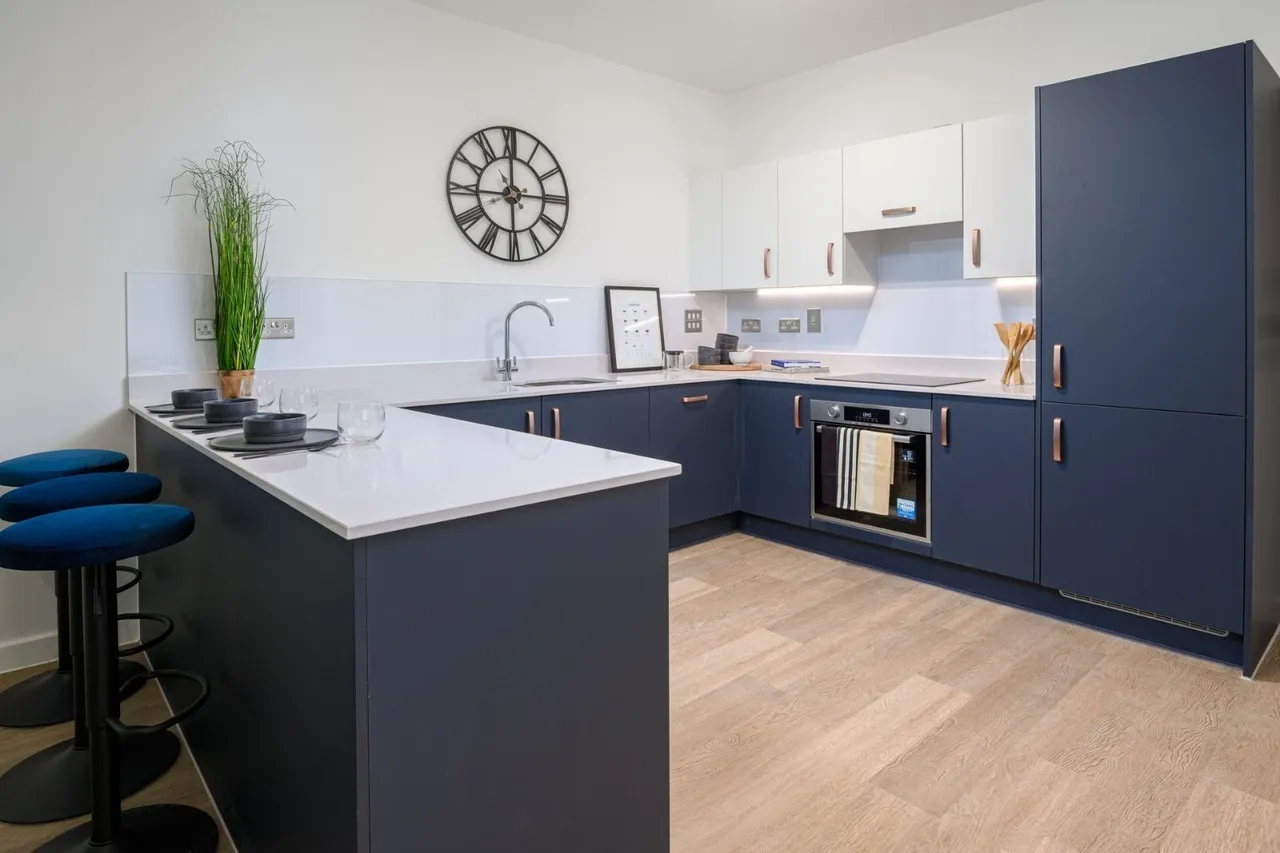 Station Avenue, Walton-On-Thames, KT12, photo 13
