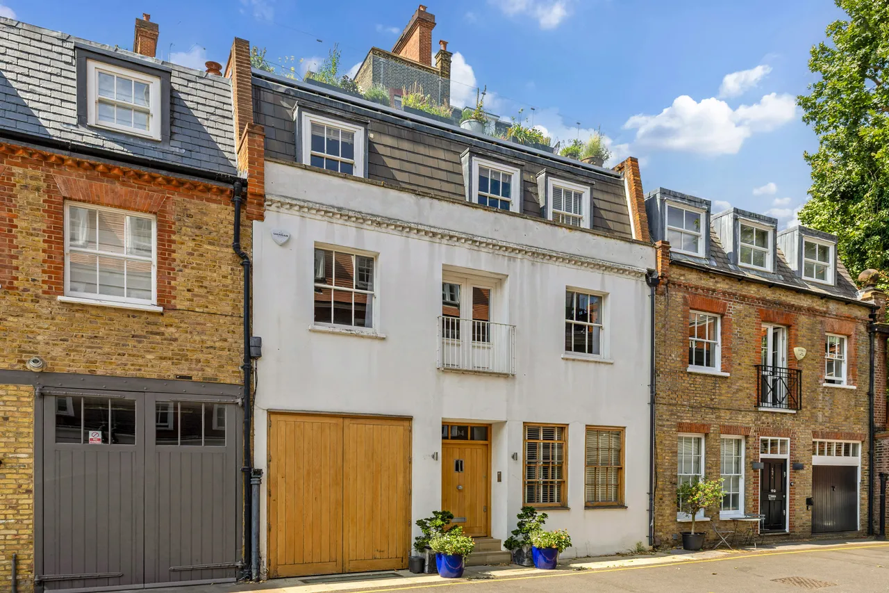 3 bed house for sale, Pavilion Road, Knightsbridge, SW1X