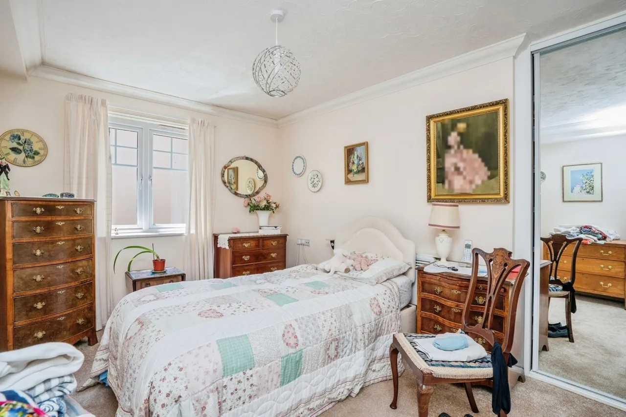 New Brighton Road, Emsworth, PO10, photo 9