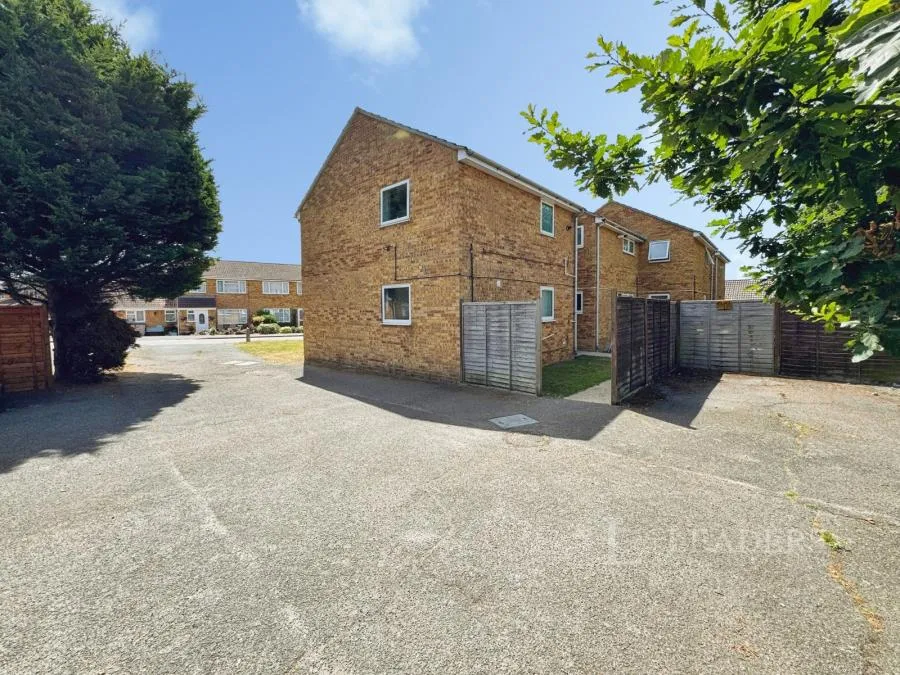 Havering Close, Clacton-on-Sea, CO15, photo 12