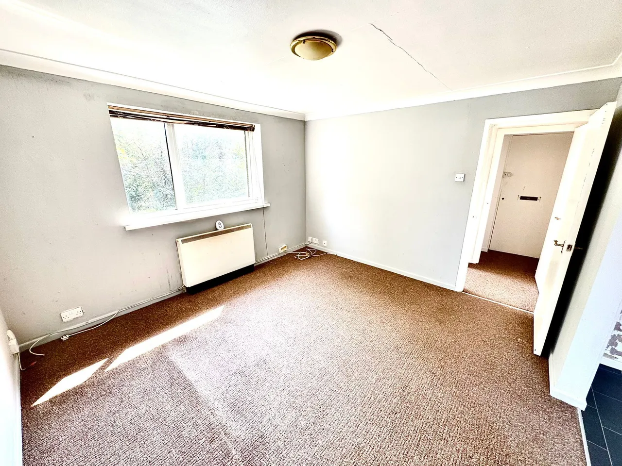 Village Road, Prenton, CH43, photo 4