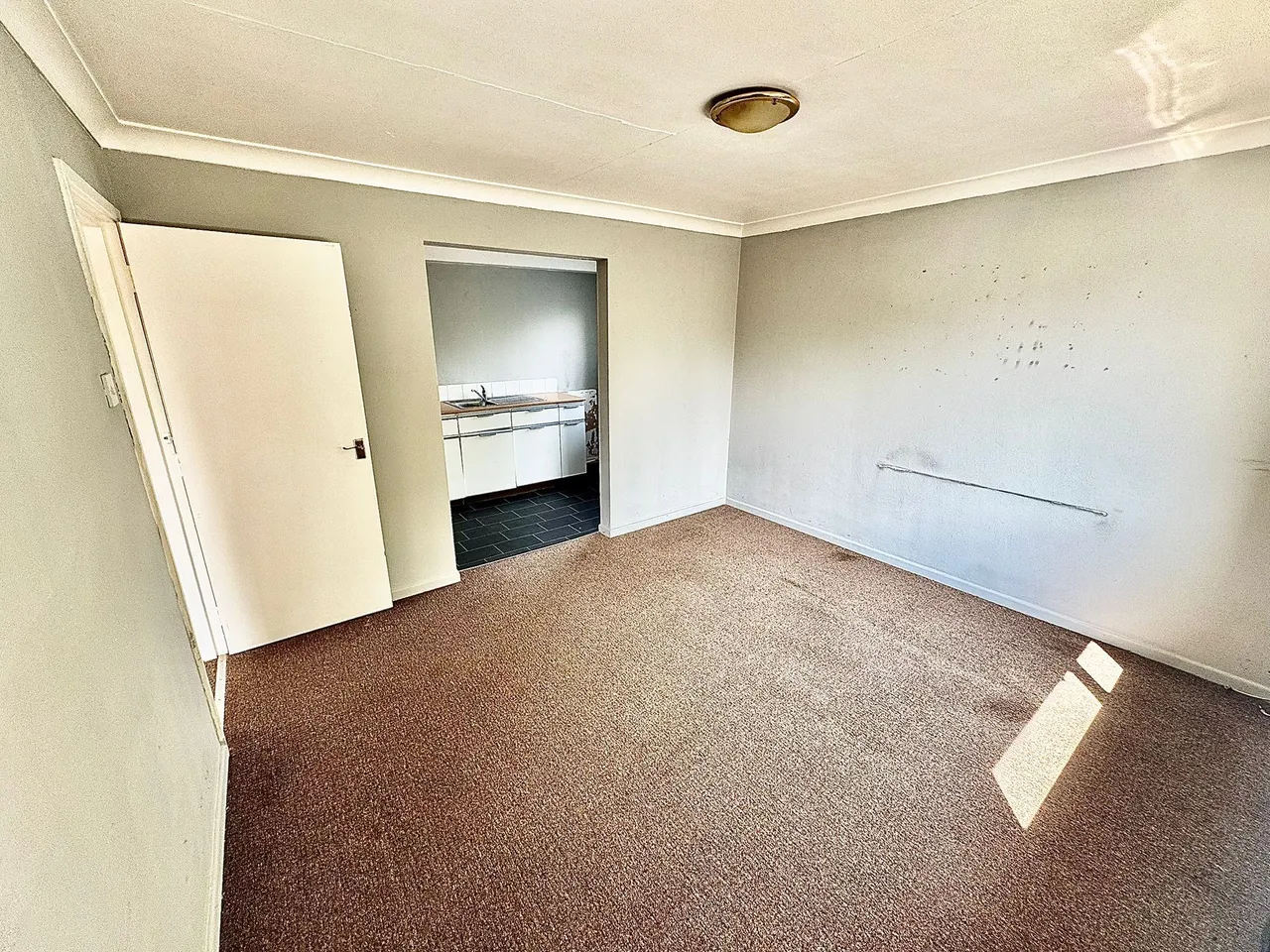 Village Road, Prenton, CH43, photo 5
