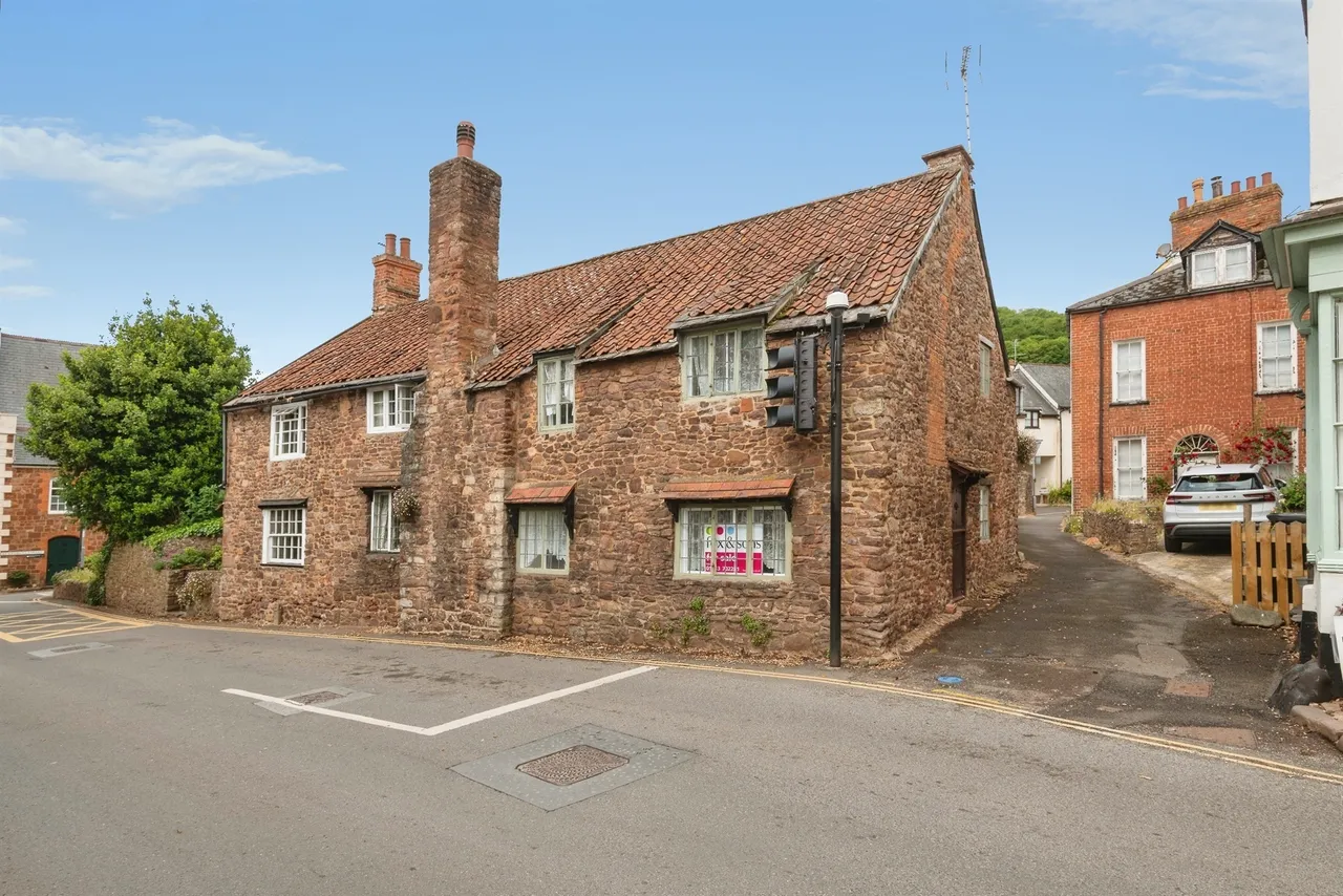 2 bed house for sale, Church Street, Dunster, TA24