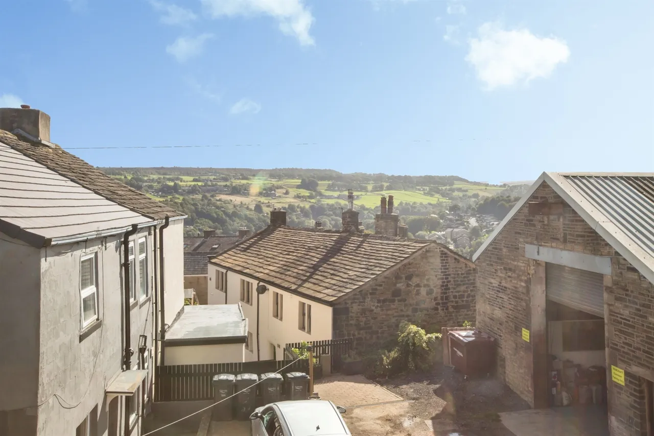Denby Place, Sowerby Bridge, photo 11