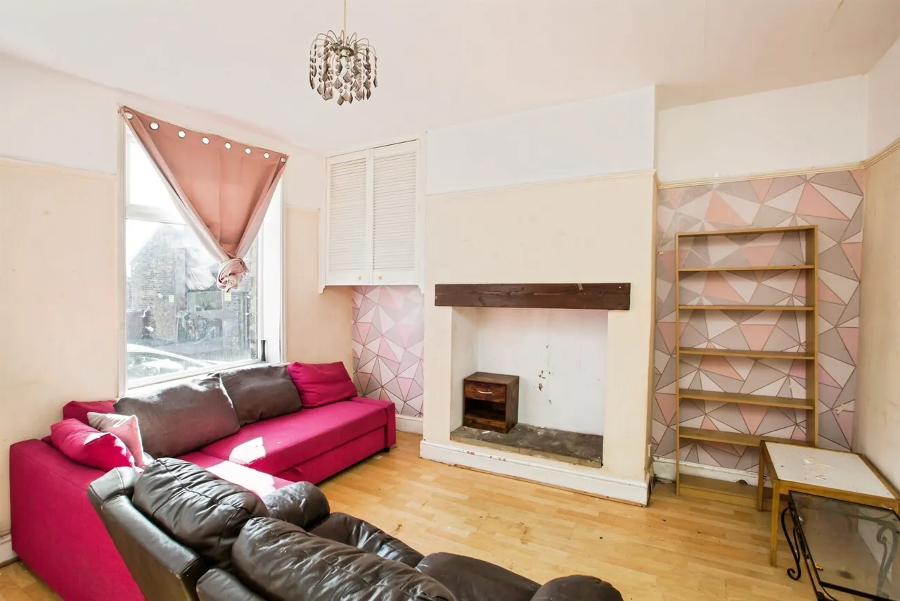 Denby Place, Sowerby Bridge, photo 2