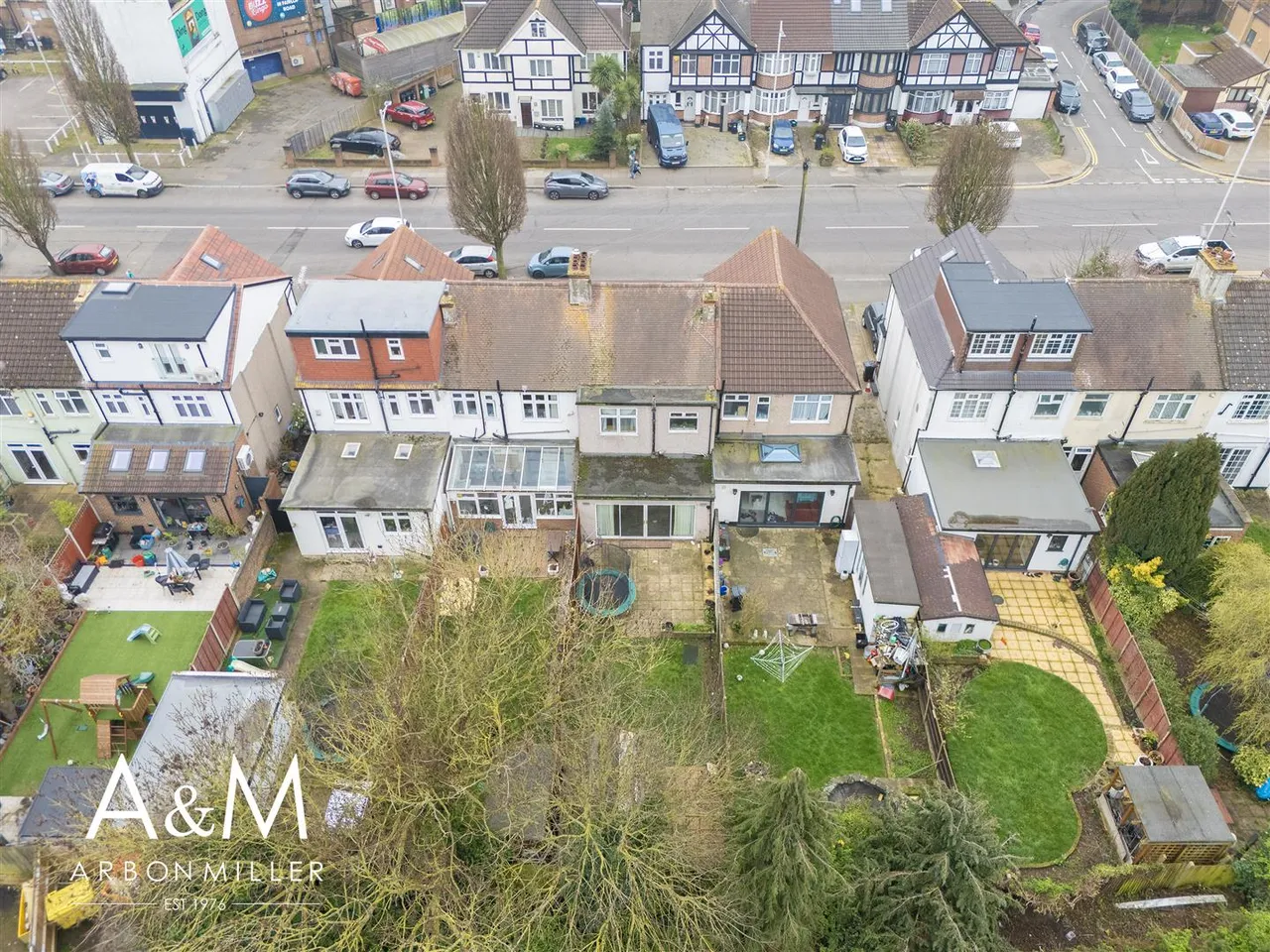 Fullwell Avenue, Barkingside, Essex, Ilford, IG62HJ, photo 23