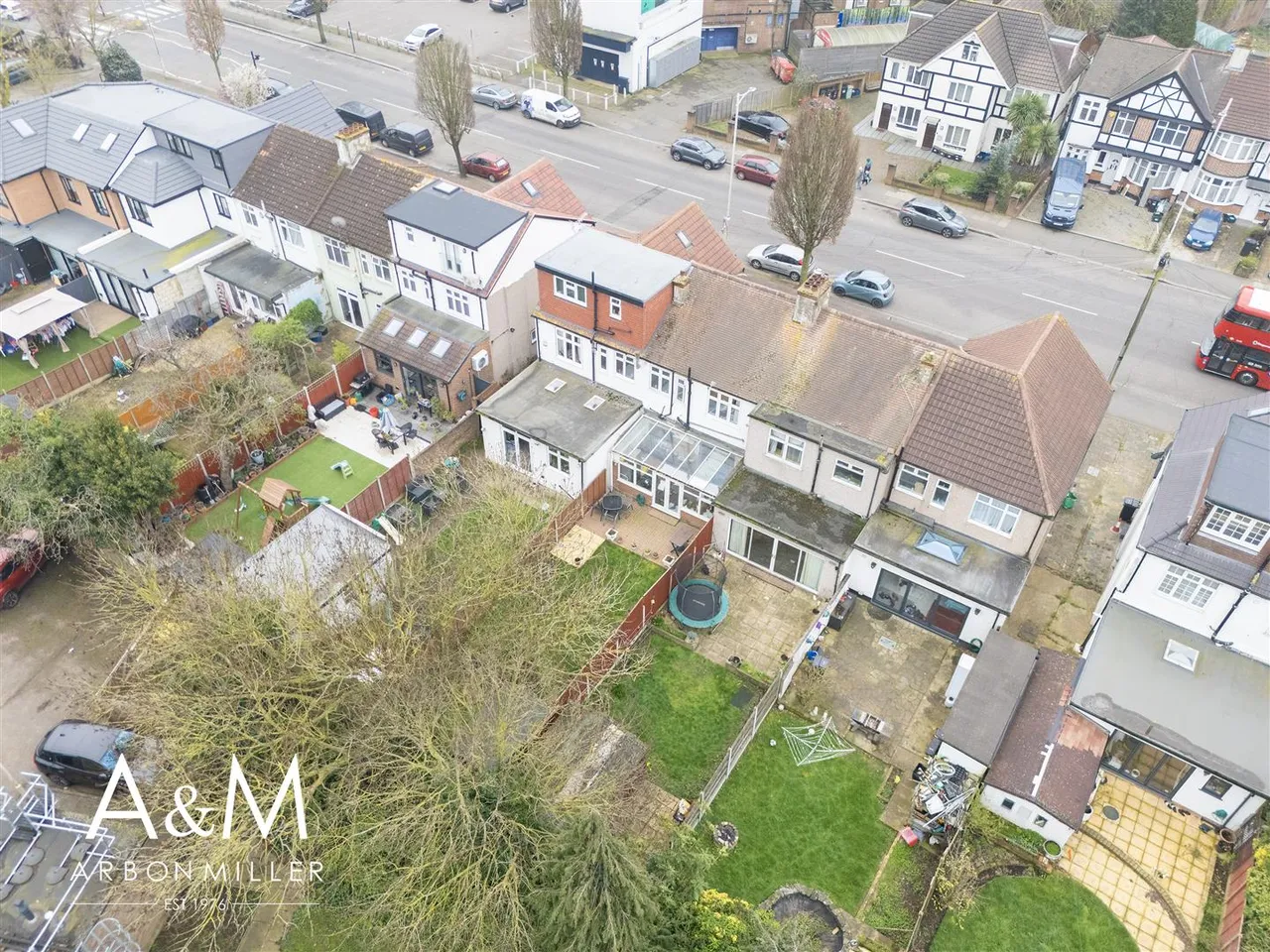 Fullwell Avenue, Barkingside, Essex, Ilford, IG62HJ, photo 24