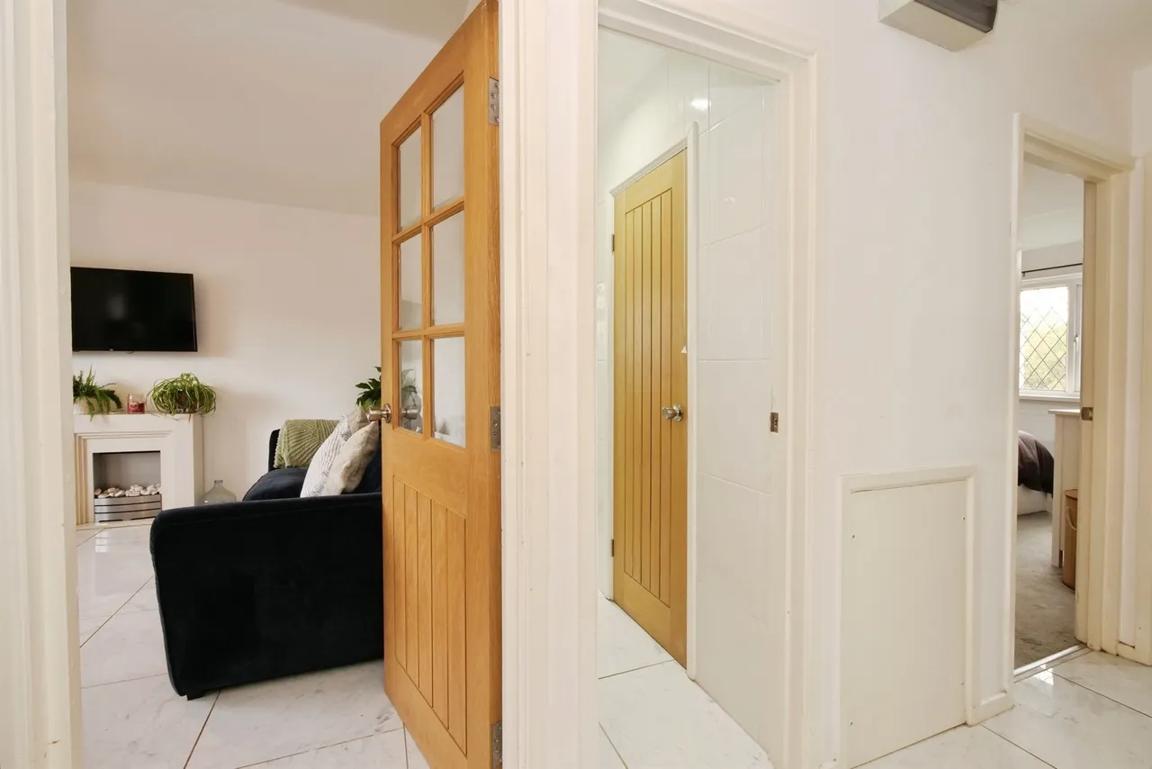 Ger-Y-Lyn Porthcawl, CF36, photo 6