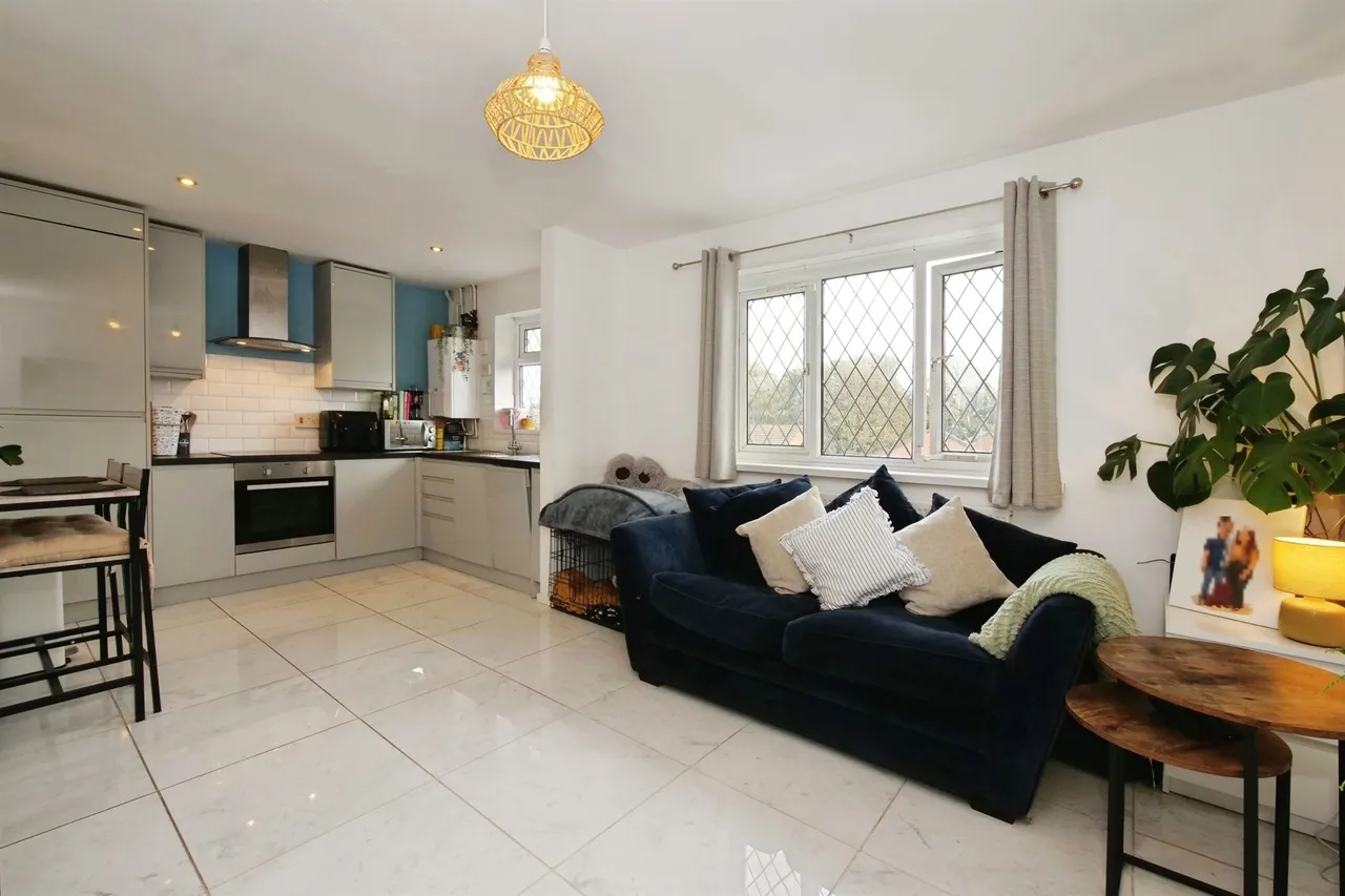 Ger-Y-Lyn Porthcawl, CF36, photo 9