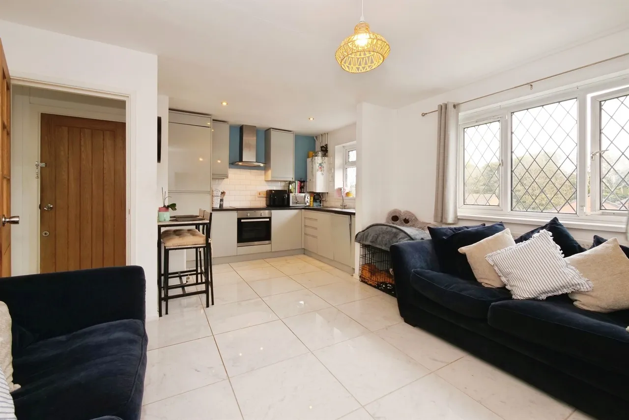 Ger-Y-Lyn Porthcawl, CF36, photo 10