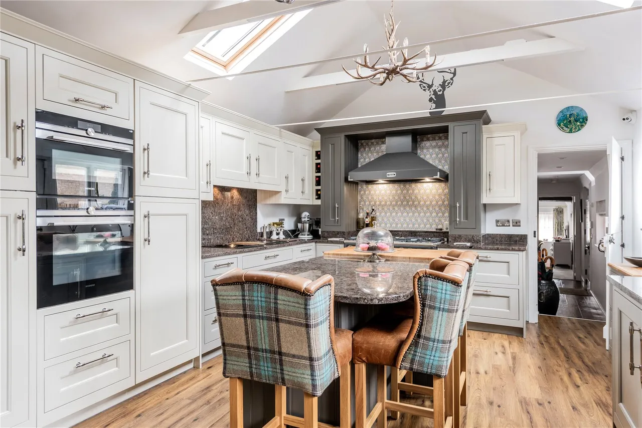 Hamerton Road, Alconbury Weston, PE28, photo 4
