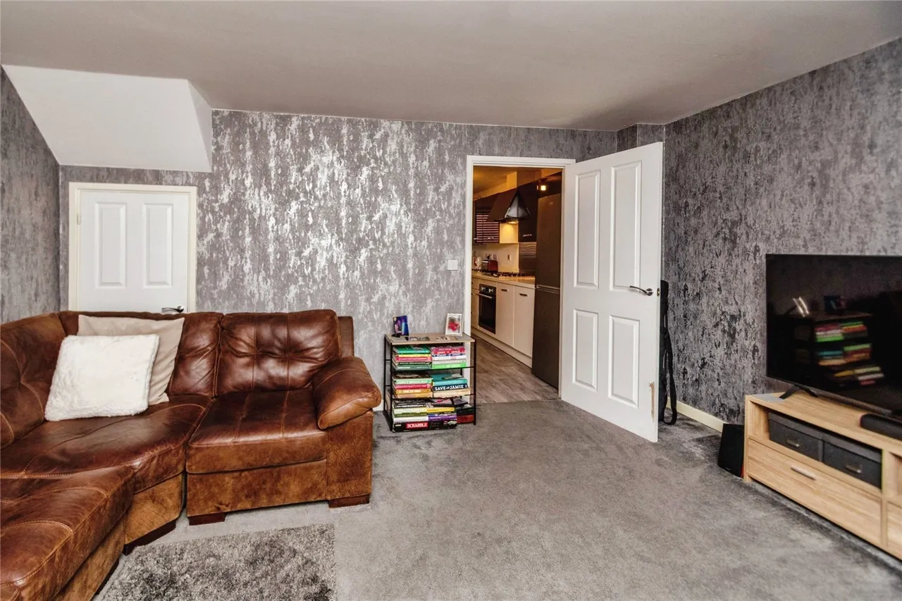 Turnstone Road, Walsall, West Midlands, WS3, photo 5