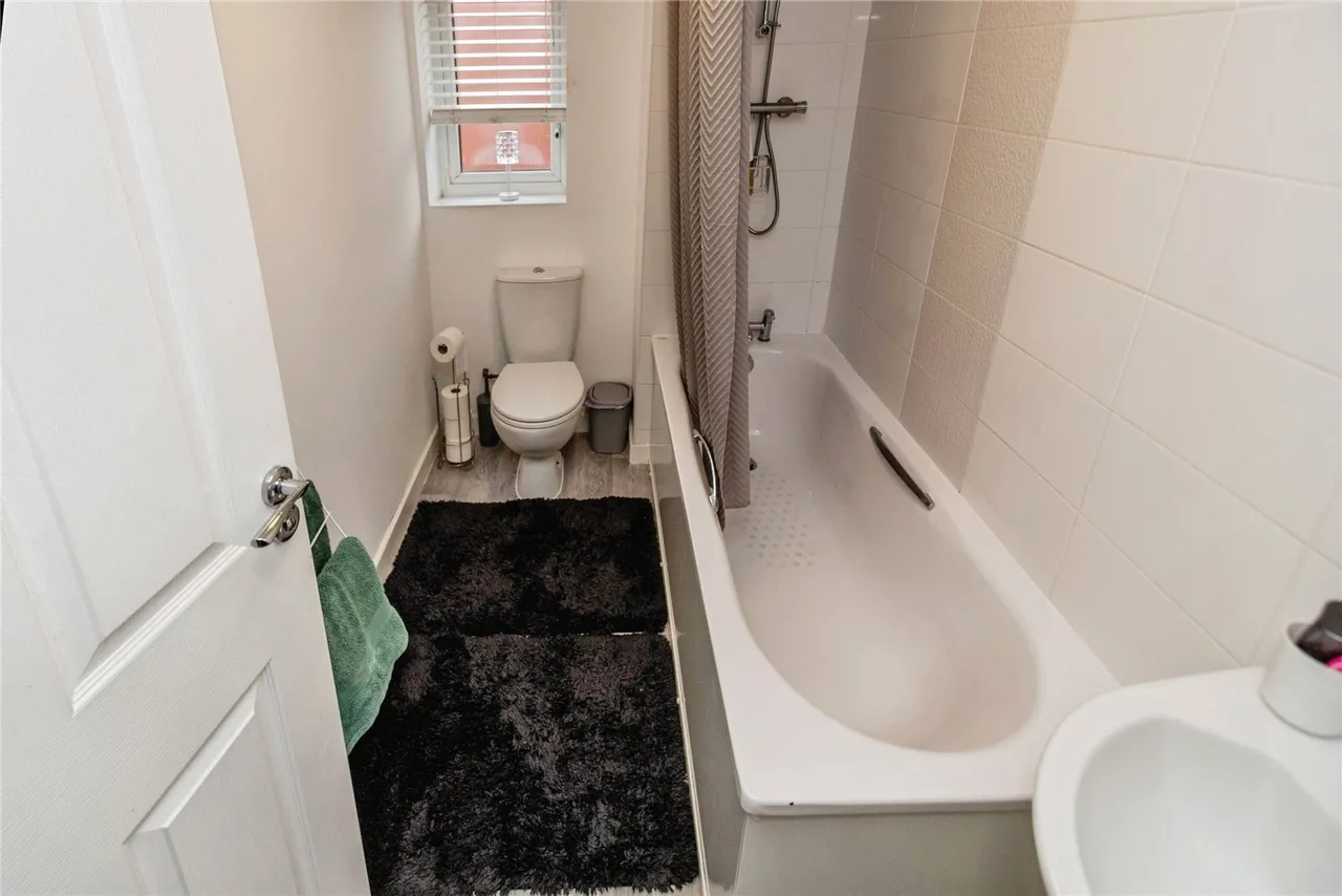 Turnstone Road, Walsall, West Midlands, WS3, photo 13