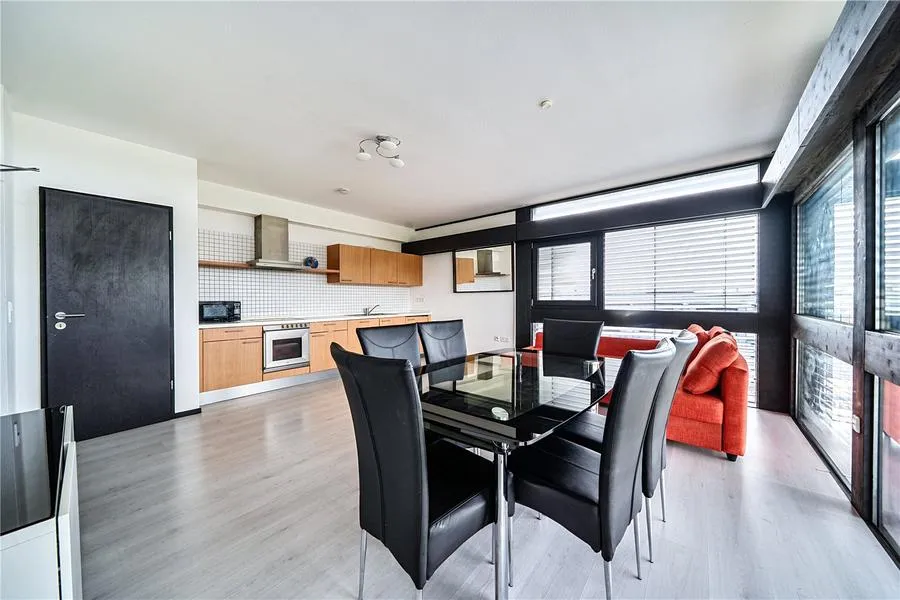 Victoria Villas, Richmond, TW9, photo 2