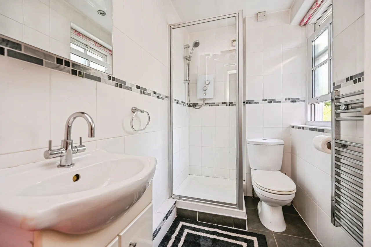 Bloomfield Green, Liverpool, L17, photo 13