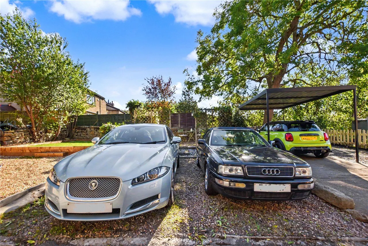 Carr Road, Calverley, LS28, photo 23