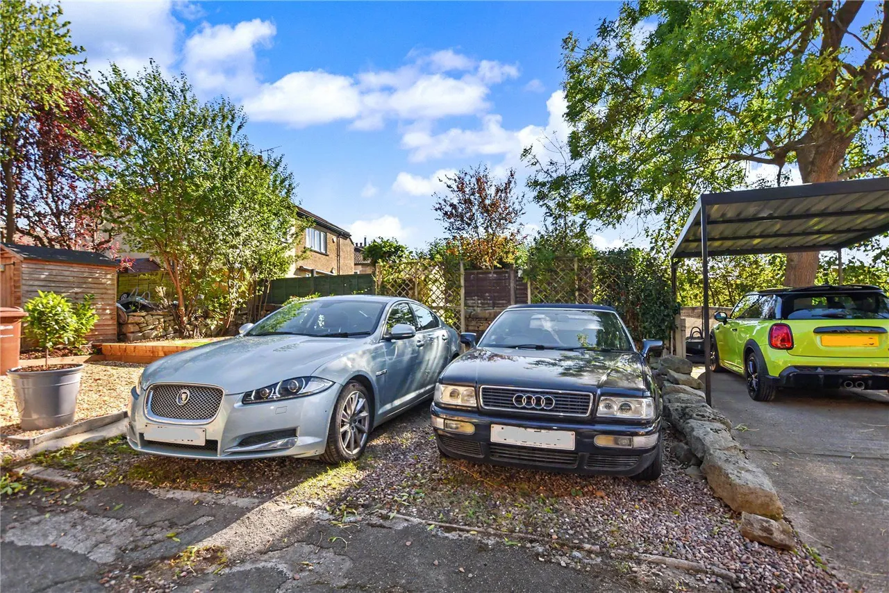 Carr Road, Calverley, LS28, photo 9