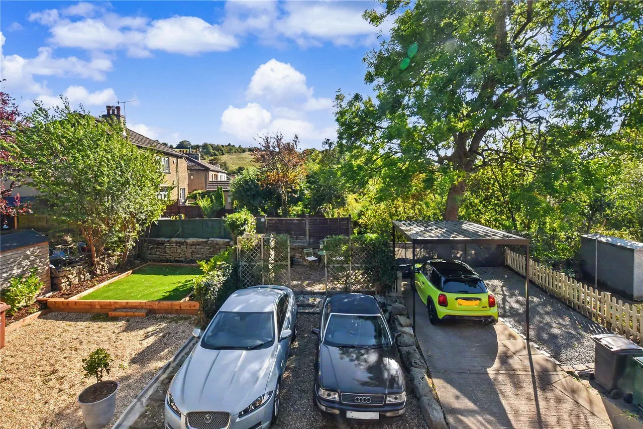 Carr Road, Calverley, LS28, photo 24