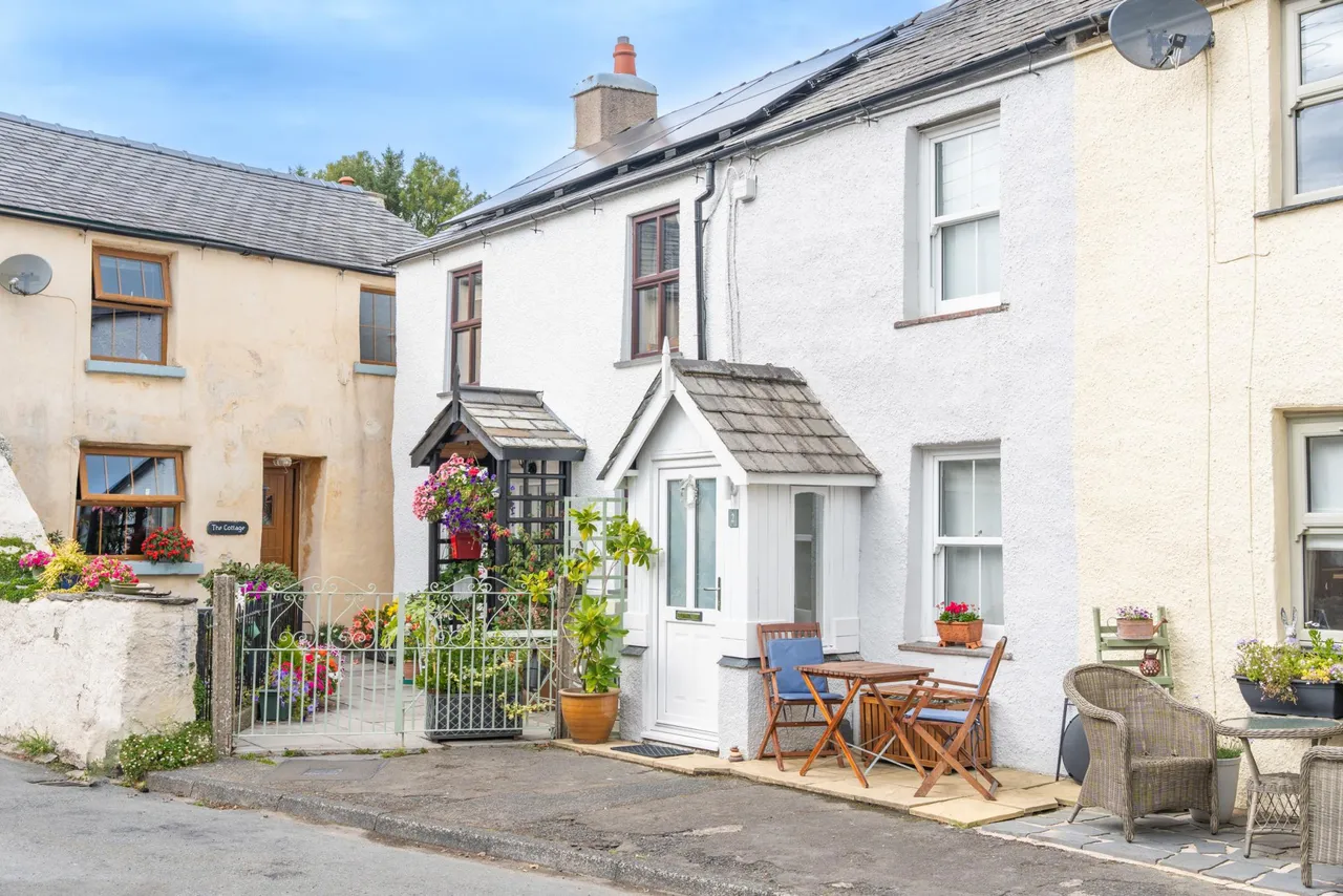 2 bed house for sale, Rose Cottages, Soutergate, LA17