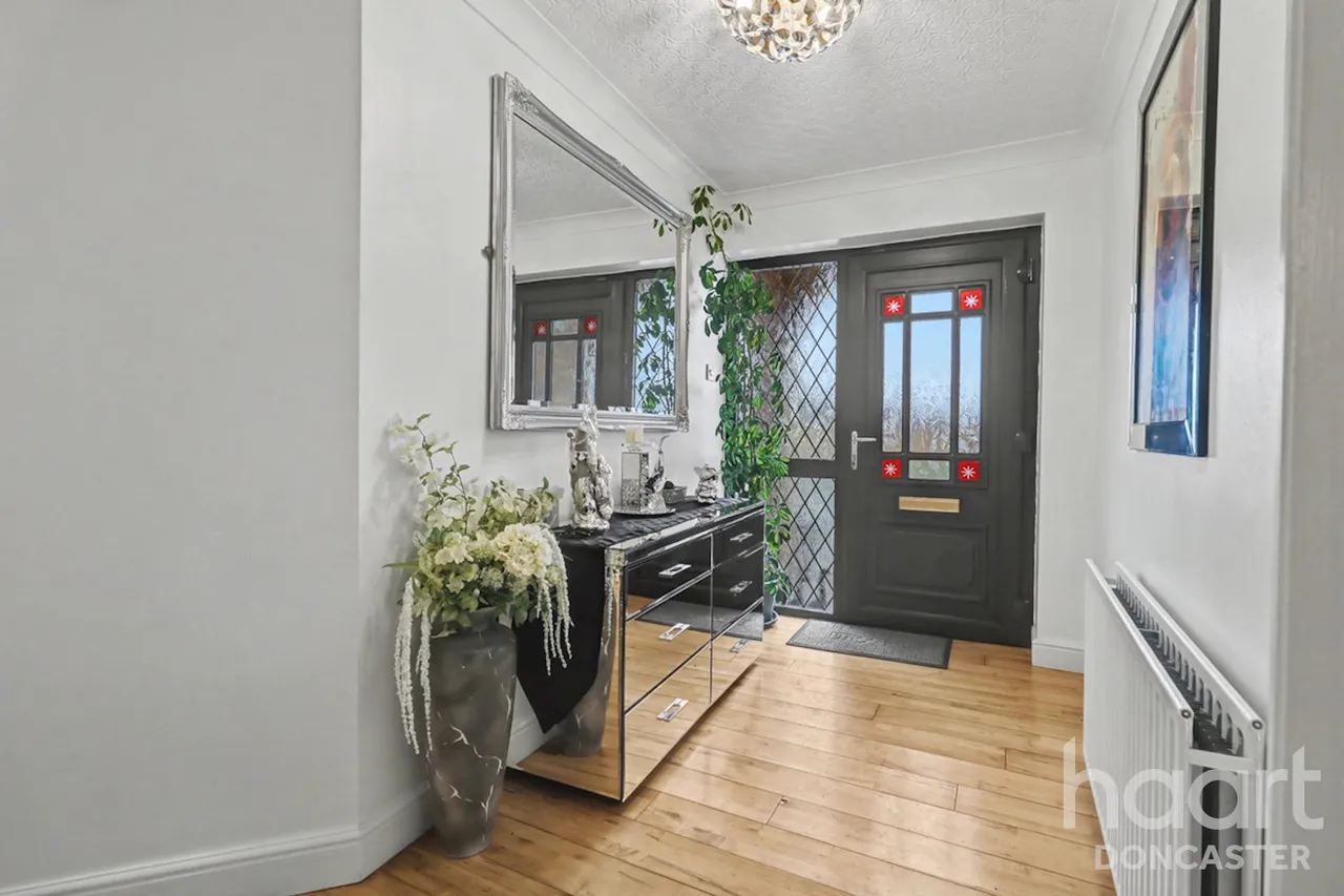 Bloomhill Road, Thorne, DN8, photo 6
