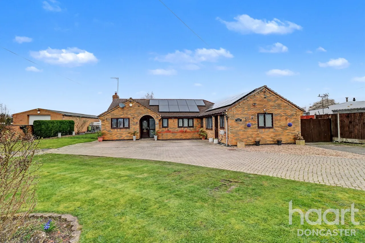 Bloomhill Road, Thorne, DN8, photo 41