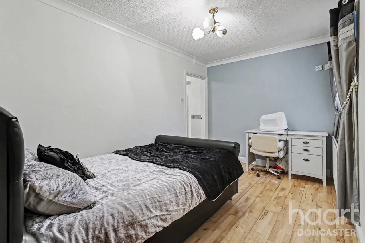 Bloomhill Road, Thorne, DN8, photo 26