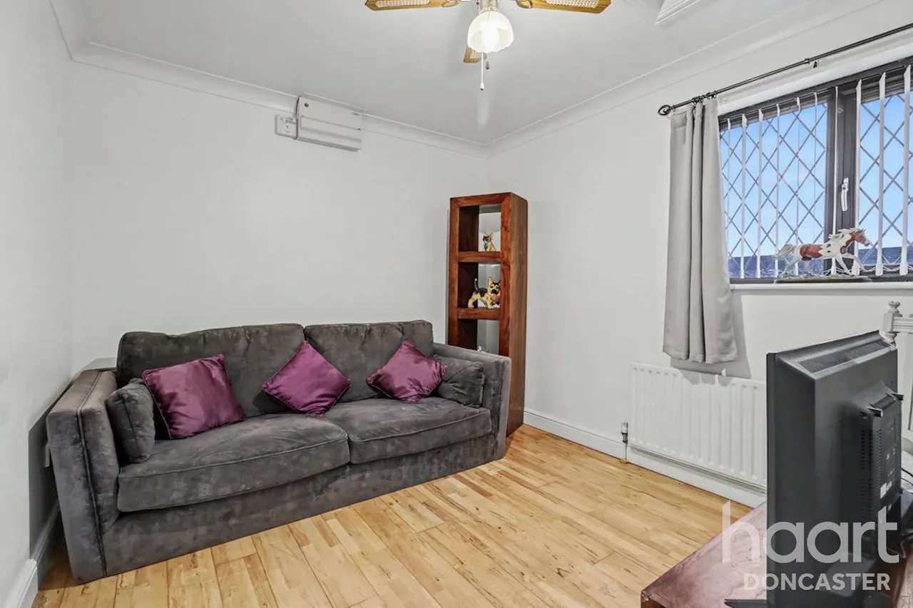 Bloomhill Road, Thorne, DN8, photo 31