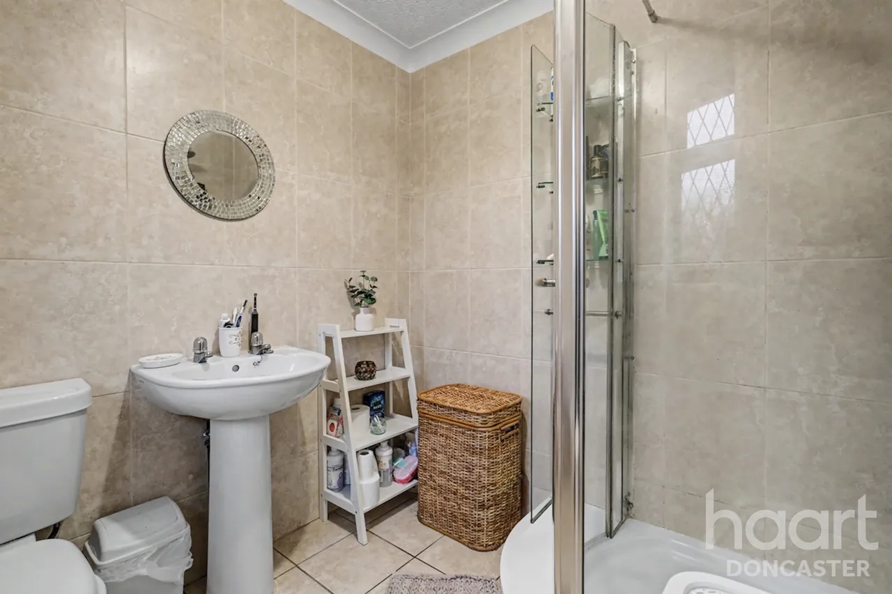 Bloomhill Road, Thorne, DN8, photo 22