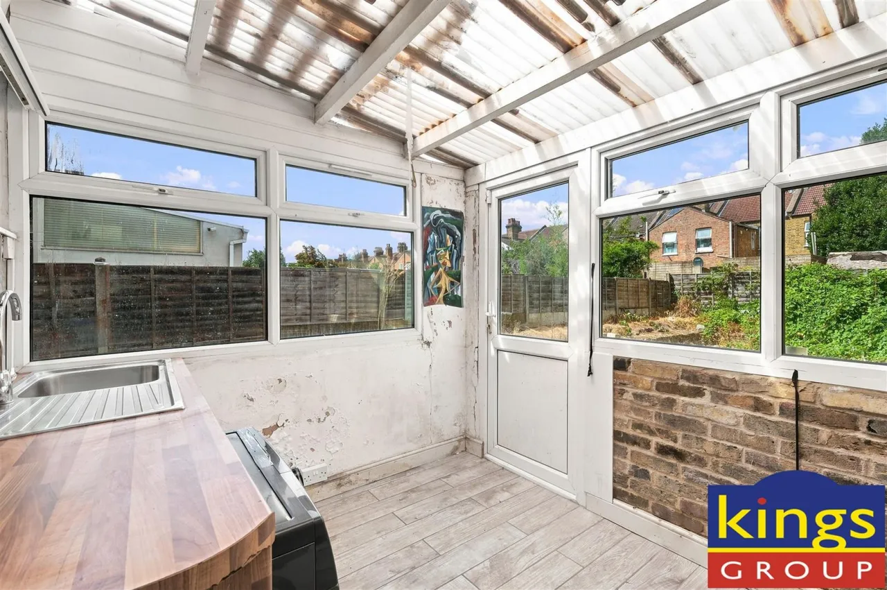 Kenwood Road, Edmonton, N9, photo 9