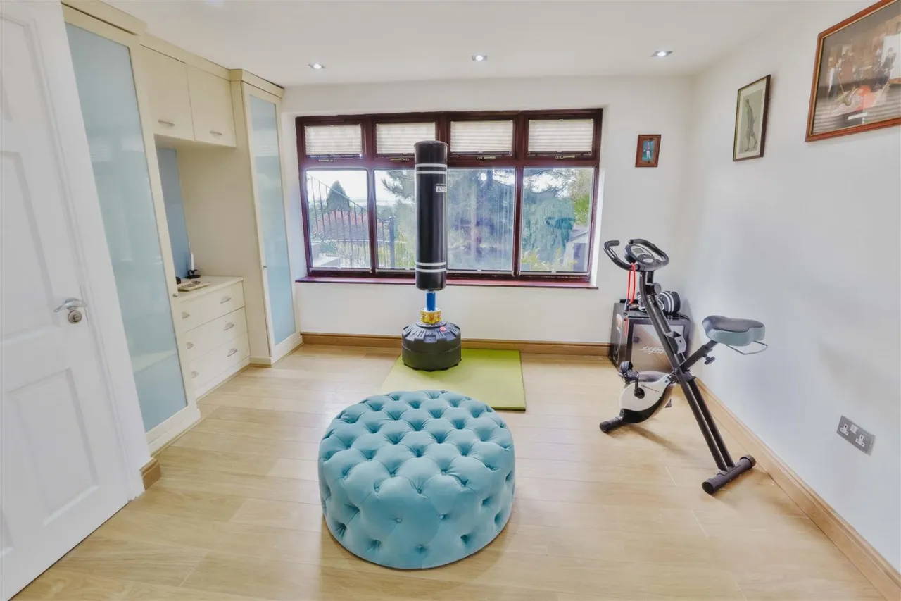 The Old Coach House, Sedgley, DY3, photo 28