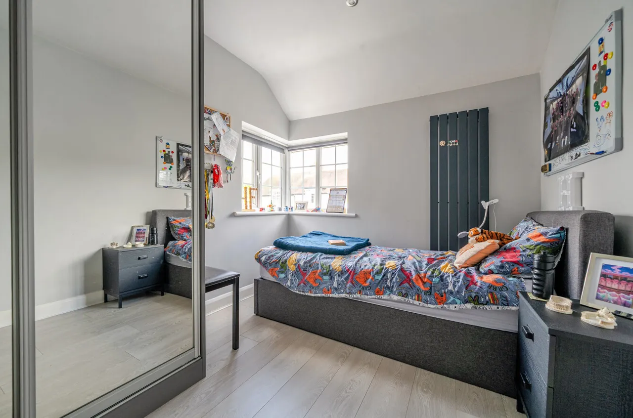 Cedar Lawn Avenue, Barnet, Hertfordshire, EN5 2LP, photo 15