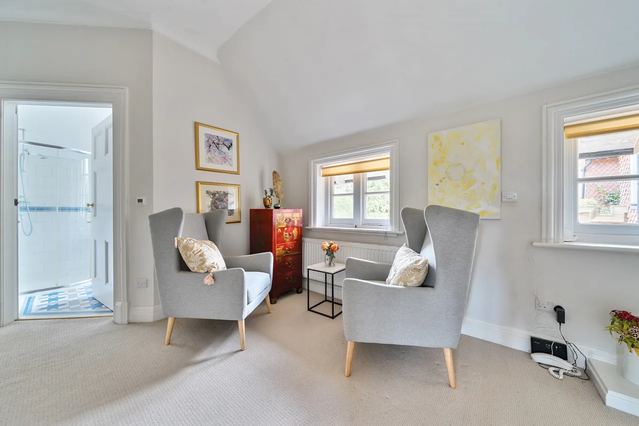 Horsham Road, Handcross, RH17, photo 4