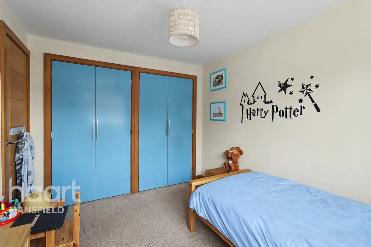 Chestnut Close, Mansfield, NG18, photo 22