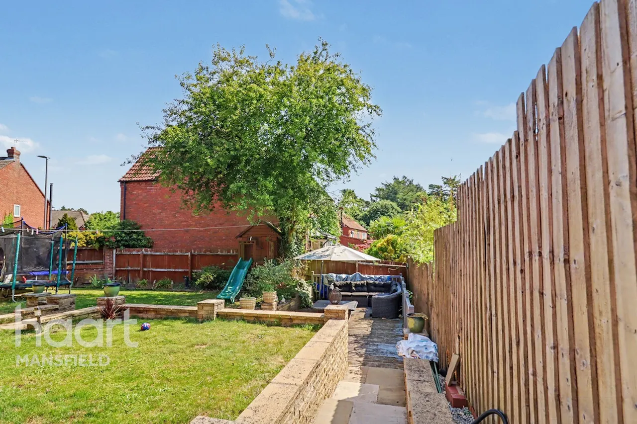 Chestnut Close, Mansfield, NG18, photo 29
