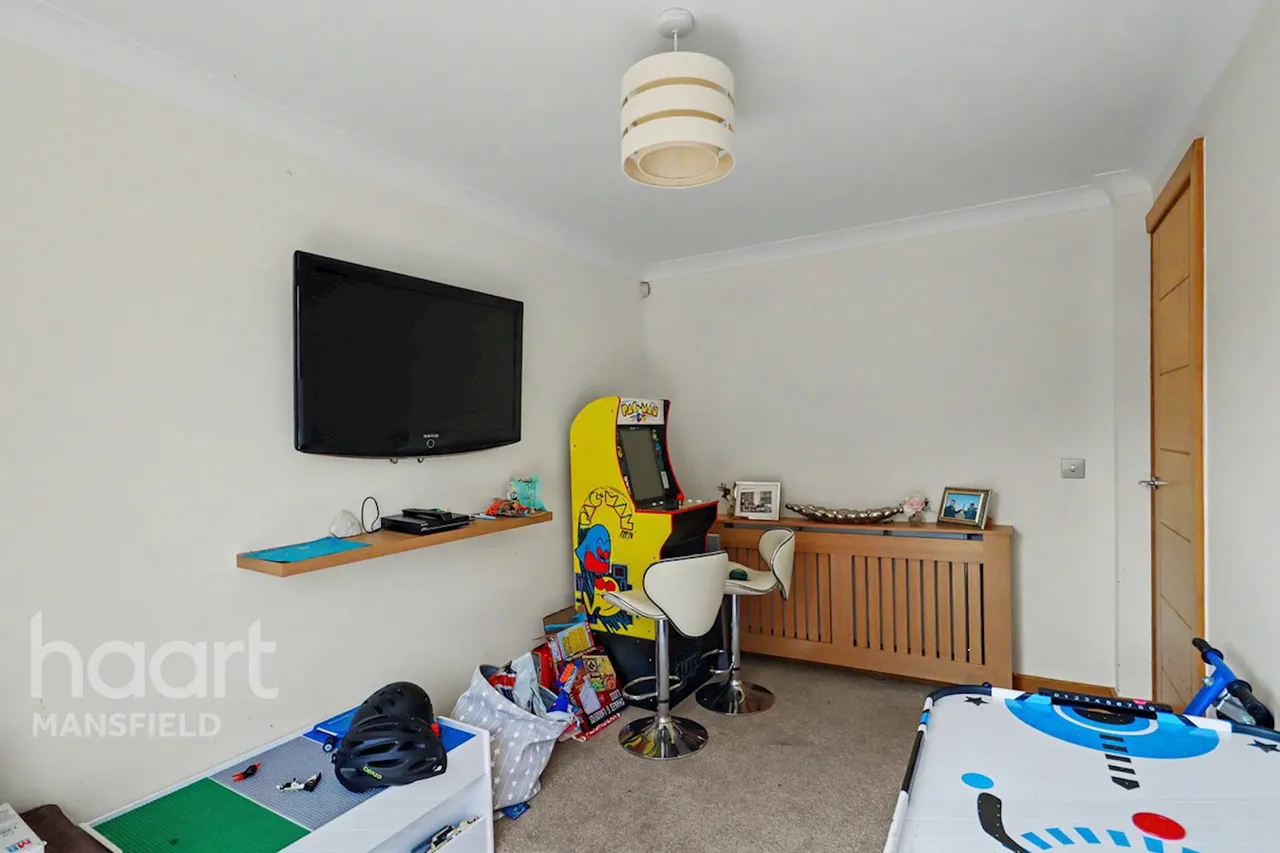 Chestnut Close, Mansfield, NG18, photo 18